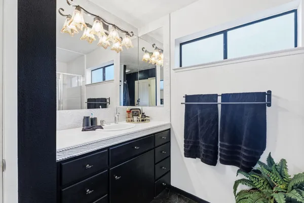 $1,695,000 | 5151 North Van Ness Boulevard, Fresno, CA 93711