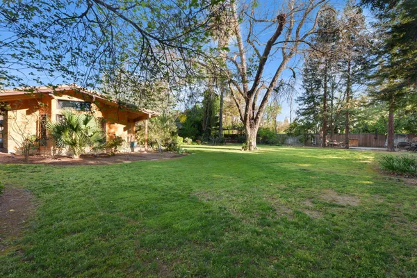 $1,695,000 | 5151 North Van Ness Boulevard, Fresno, CA 93711