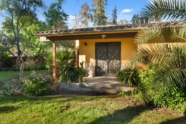 $1,695,000 | 5151 North Van Ness Boulevard, Fresno, CA 93711