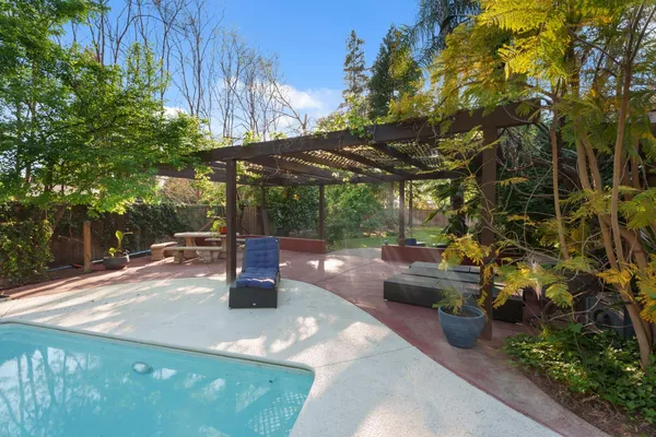 $1,695,000 | 5151 North Van Ness Boulevard, Fresno, CA 93711