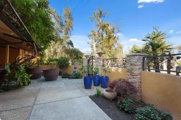 $1,695,000 | 5151 North Van Ness Boulevard, Fresno, CA 93711