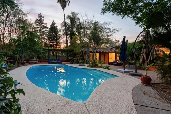 $1,695,000 | 5151 North Van Ness Boulevard, Fresno, CA 93711