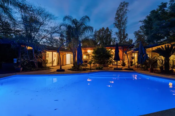$1,695,000 | 5151 North Van Ness Boulevard, Fresno, CA 93711