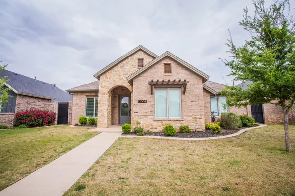 $2,995 | 12009 Upton Avenue, Lubbock, TX 79424