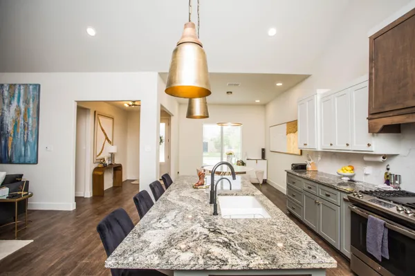 $2,995 | 12009 Upton Avenue, Lubbock, TX 79424