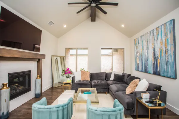 $2,995 | 12009 Upton Avenue, Lubbock, TX 79424