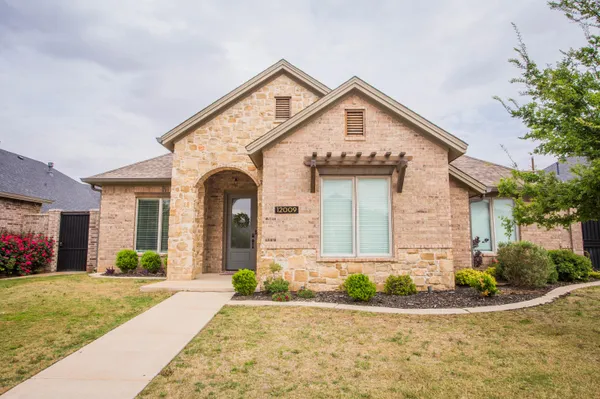 $2,995 | 12009 Upton Avenue, Lubbock, TX 79424