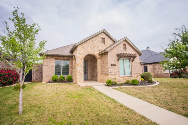 $2,995 | 12009 Upton Avenue, Lubbock, TX 79424
