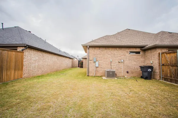 $2,995 | 12009 Upton Avenue, Lubbock, TX 79424