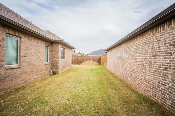 $2,995 | 12009 Upton Avenue, Lubbock, TX 79424