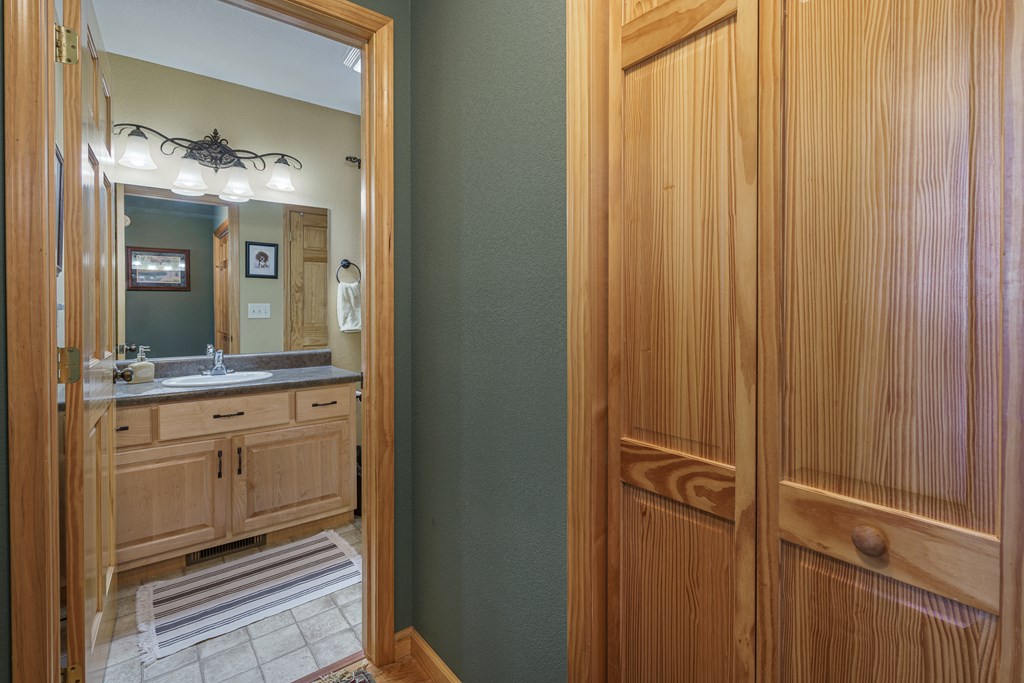 98 Dunrunnin Pointe Murphy, NC 28906 - Photo 14 of 48 Gallery Image 14