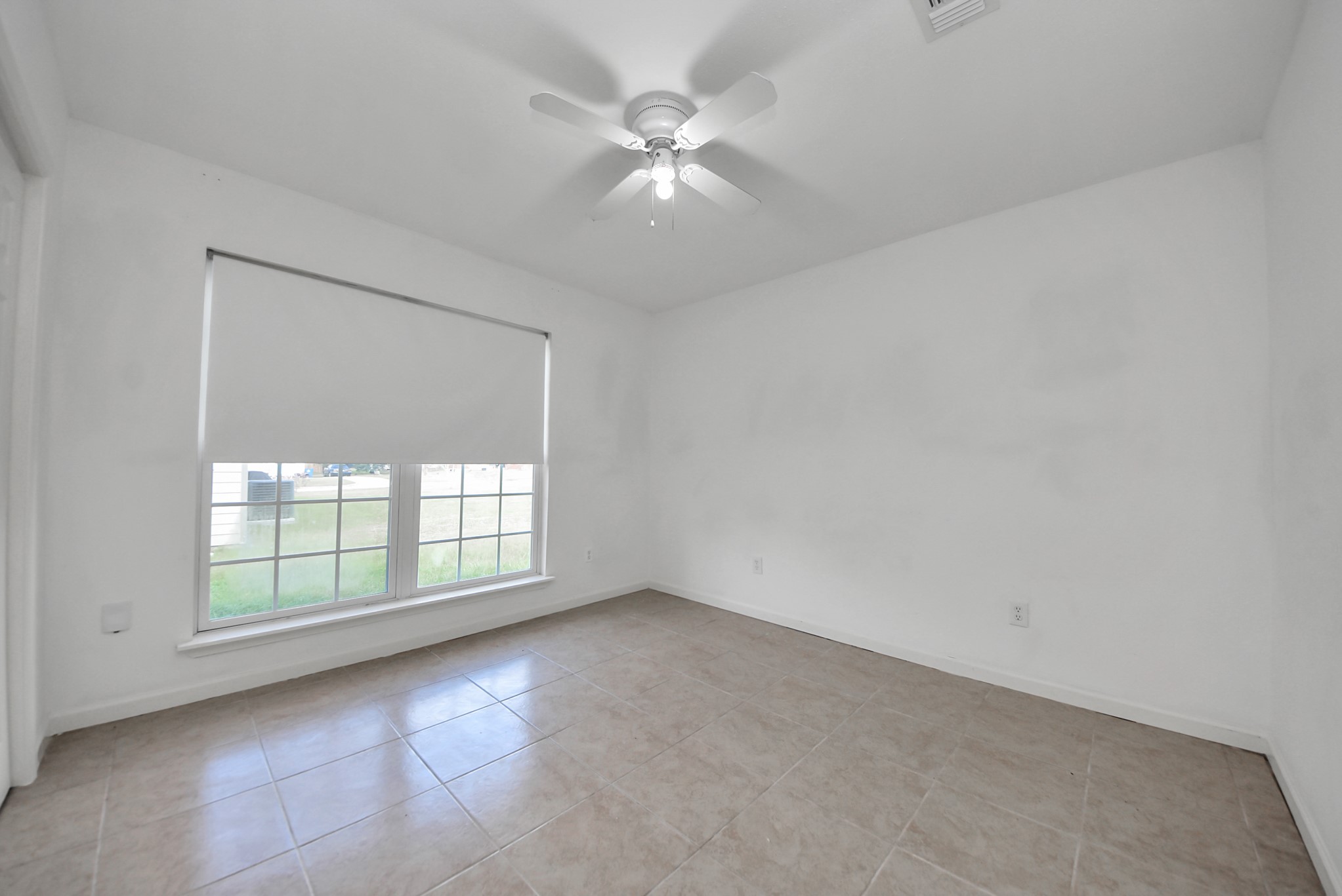 1610 7th Street Hempstead, TX 77445 - Photo 13 of 23