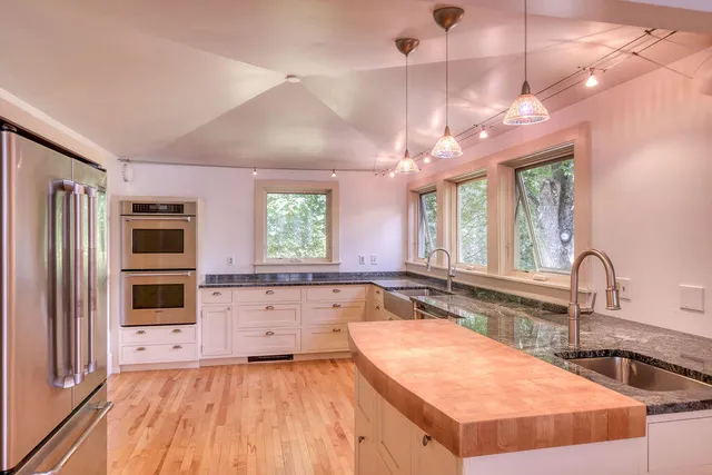 $875,000 | 565 Bagaduce Road, Brooksville, ME 04617