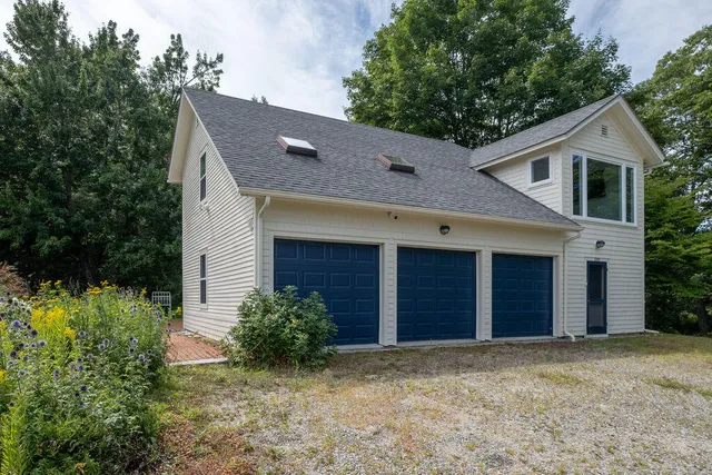 $875,000 | 565 Bagaduce Road, Brooksville, ME 04617