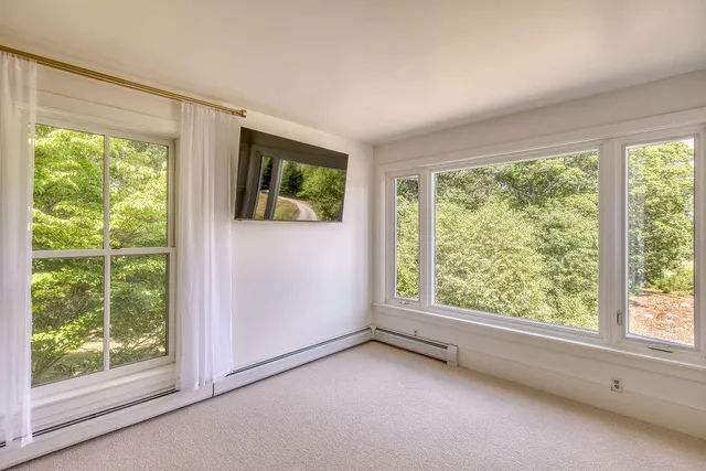 $875,000 | 565 Bagaduce Road, Brooksville, ME 04617