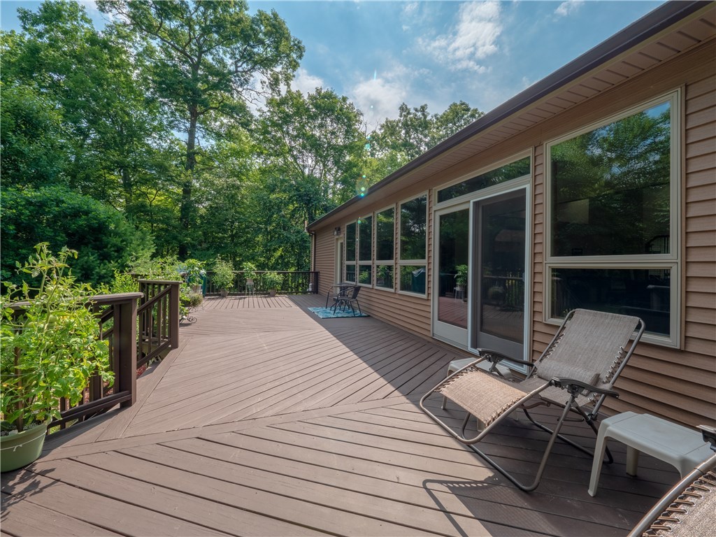 168 Skunk Hill Road Hopkinton, RI 02832 - Photo 8 of 49 Gallery Image 8
