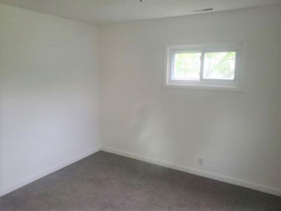1711 South Hemlock Road Muncie, IN 47302 - Photo 10 of 16 Gallery Image 10