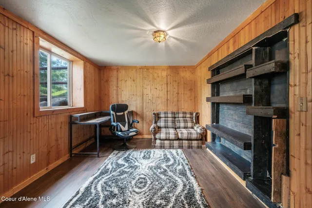 $799,000 | 9067 West Coeur D'Alene Drive, Spirit Lake, ID 83869