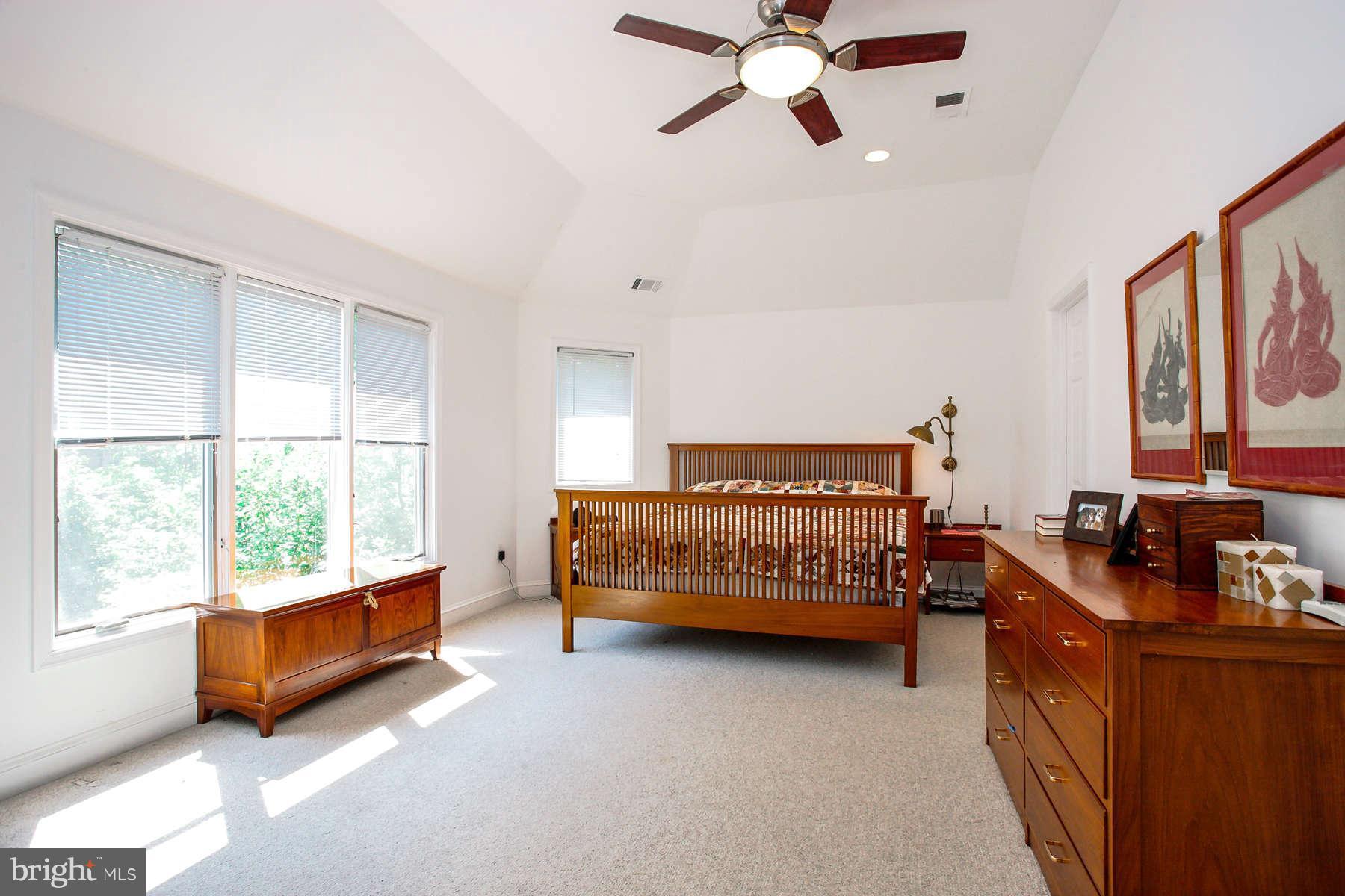 2445 North Rockingham Street Arlington, VA 22207 - Photo 8 of 15 Bedroom (Master)