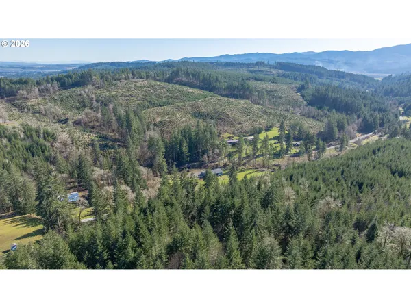 $450,000 | 42480 Southwest Fort Hill Road, Willamina, OR 97396