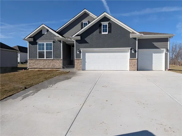 $489,990 | 20754 West 188th Terrace, Spring Hill, KS 66083