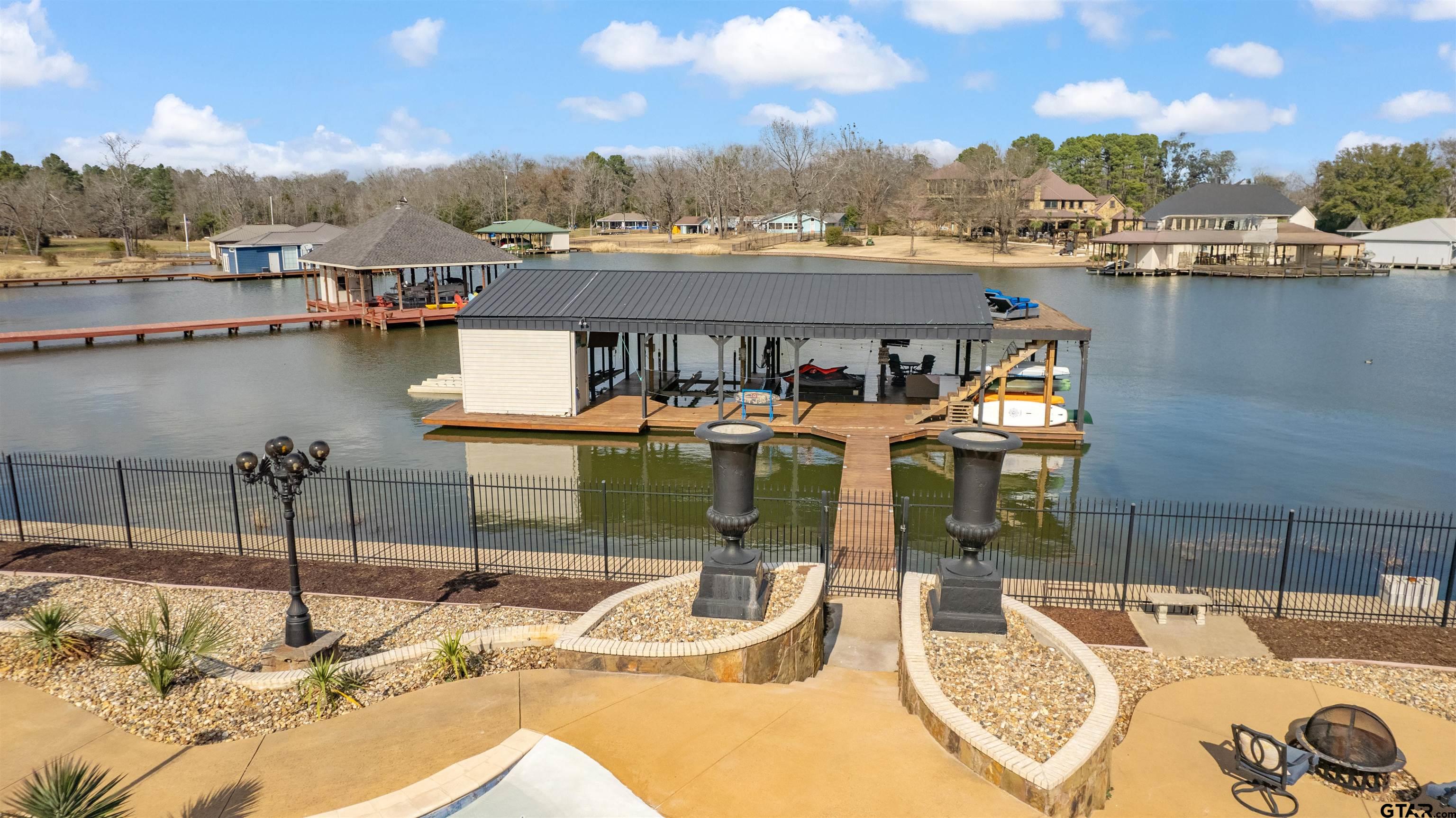17729 Southpoint Road Whitehouse, TX 75791 - Photo 5 of 48