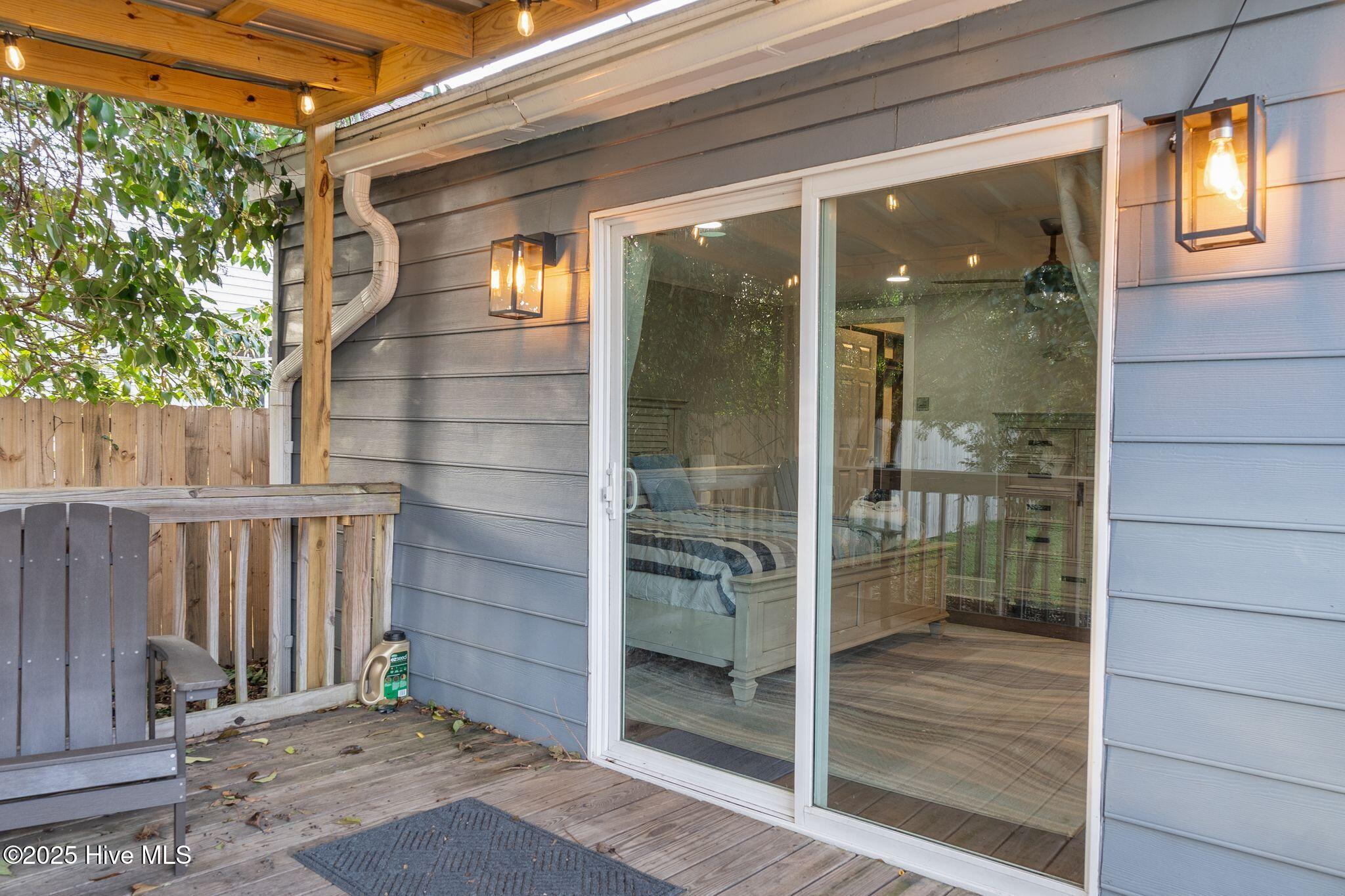 1409 Rhem Avenue New Bern, NC 28560 - Photo 24 of 28 Covered Back Deck