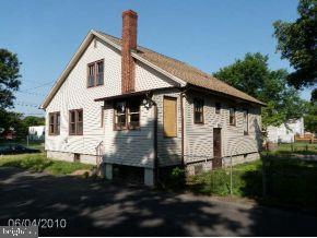 306 Paine Street Riverside, NJ 08075 - Photo 3 of 12