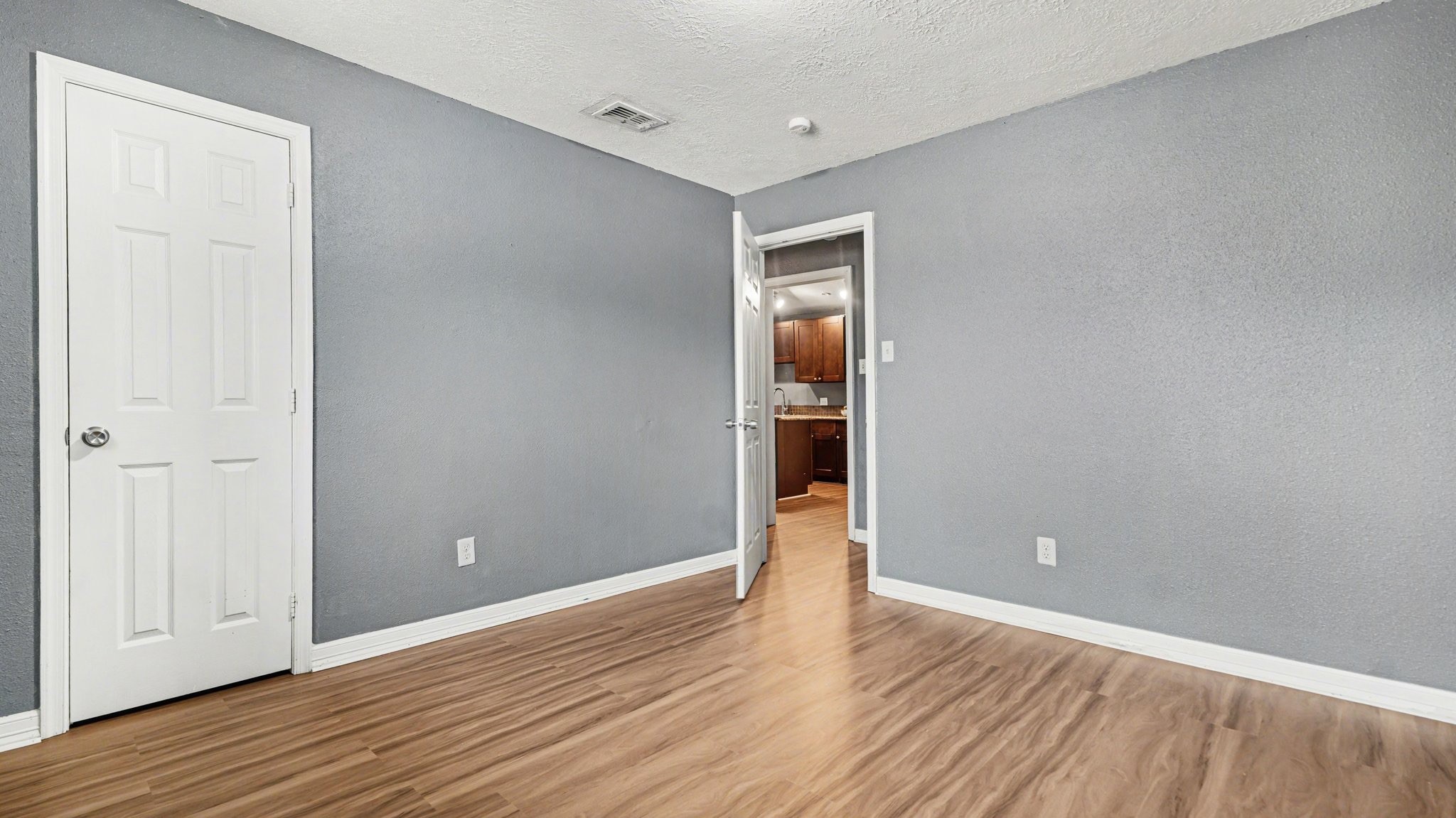 5318 Hemlock Drive Baytown, TX 77521 - Photo 14 of 23
