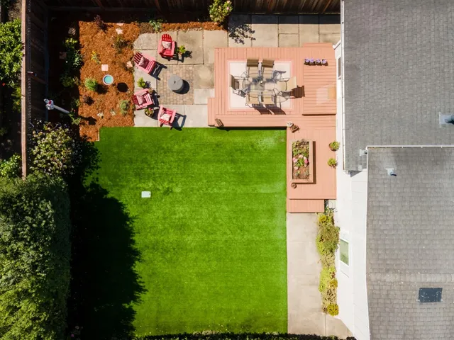 $1,424,000 | 544 Grove Street, Half Moon Bay, CA 94019