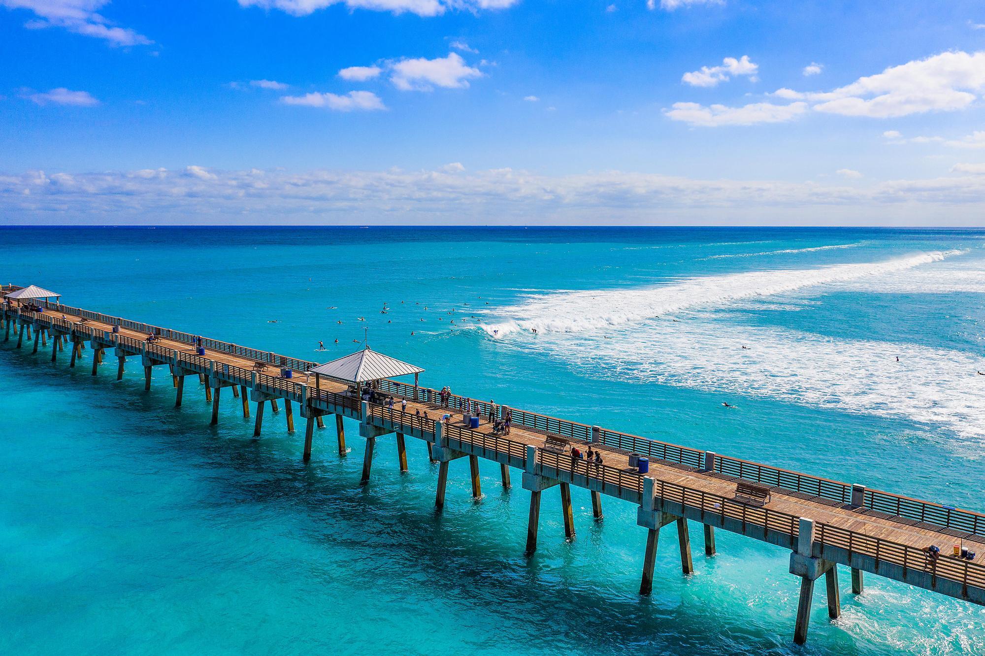 500 Ocean Drive, Unit E2A Juno Beach, FL 33408 - Photo 40 of 40 Aqua Pier Waves-4