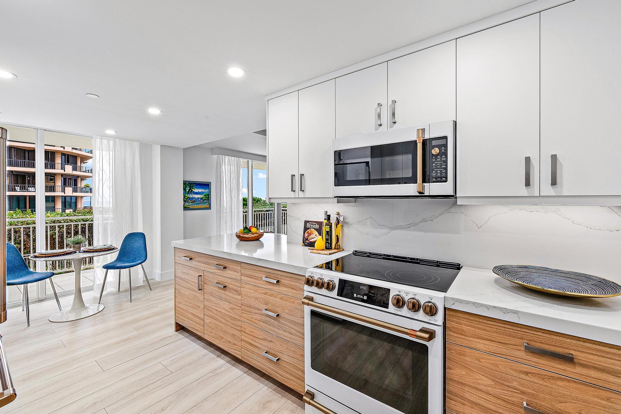 500 Ocean Drive, Unit E2A Juno Beach, FL 33408 - Photo 8 of 40 500 Ocean Dr #E-2A-27