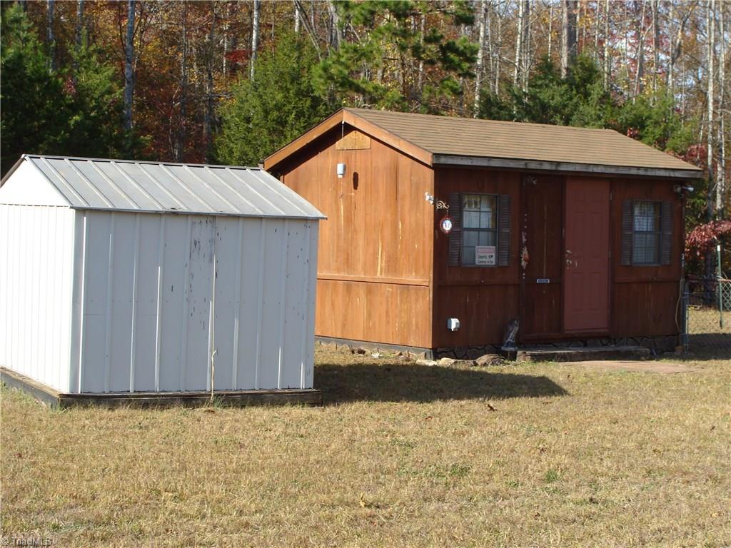 336 Brookfall Dairy Road Elkin, NC 28621 - Photo 9 of 12 Gallery Image 9