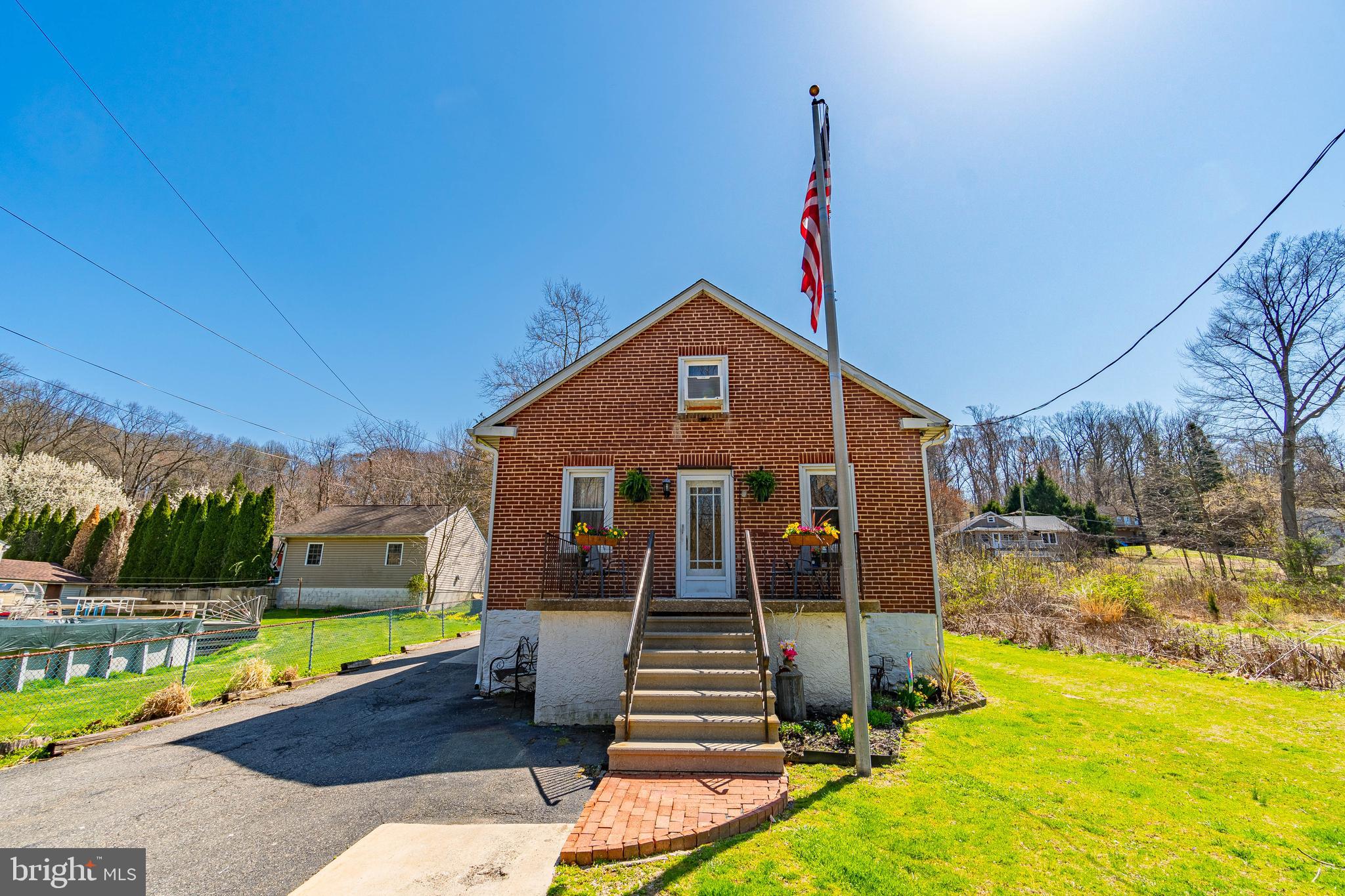 Welcome to 3441 Mount Road!