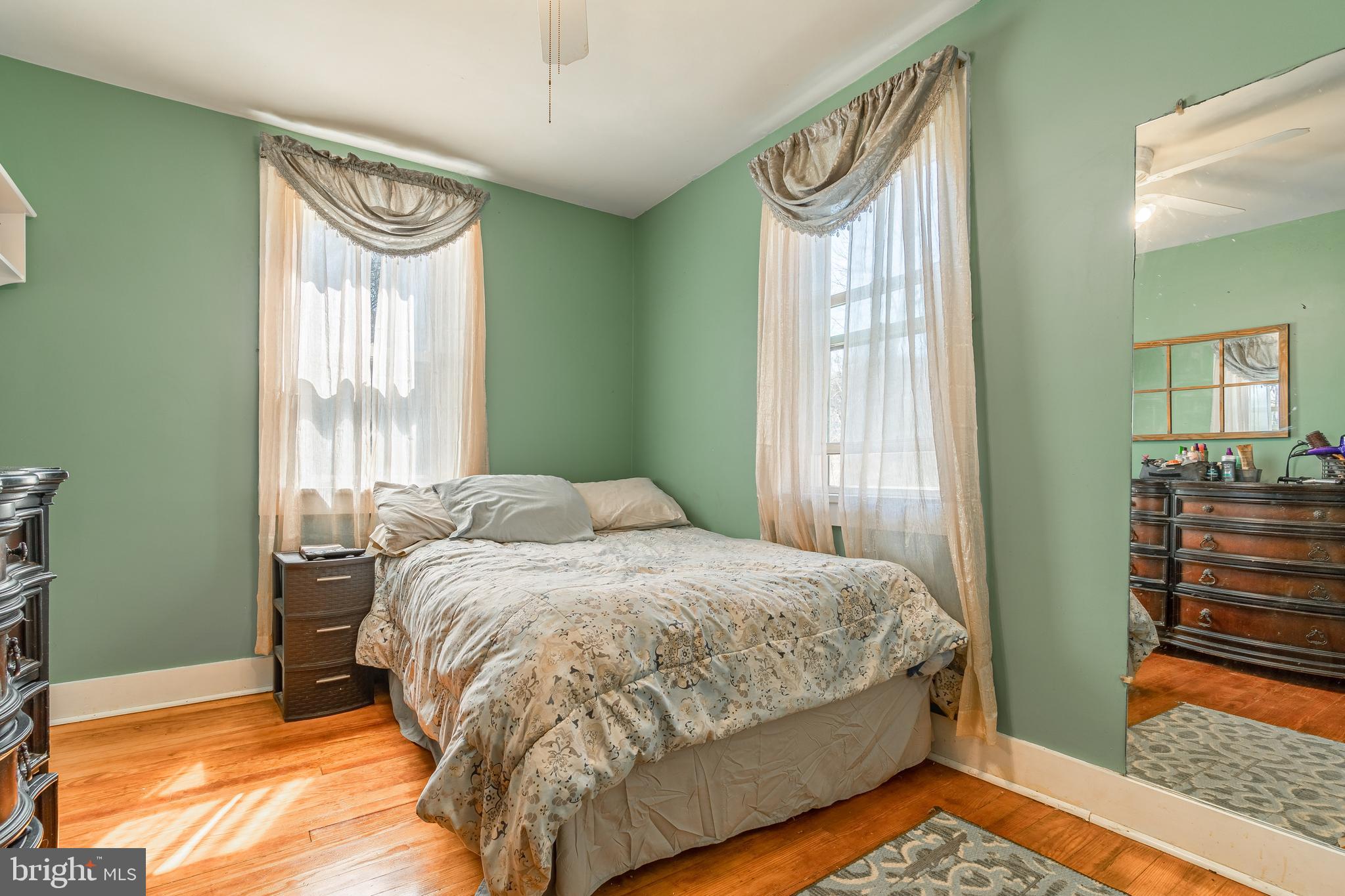 3441 Mount Road Aston, PA 19014 - Photo 21 of 34 Bedroom #2 - main level