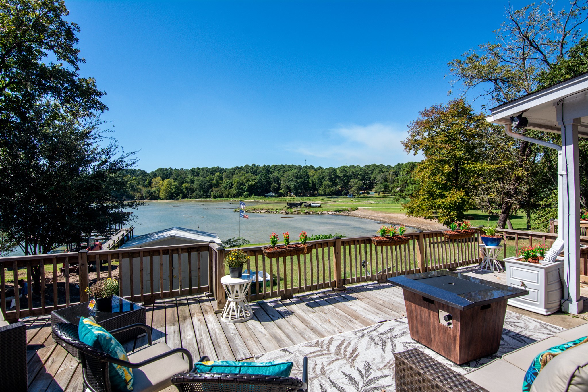 150 Edgewater Way Point Blank, TX 77364 - Photo 23 of 48