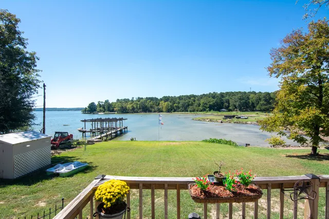 $2,750 | 150 Edgewater Way, Point Blank, TX 77364