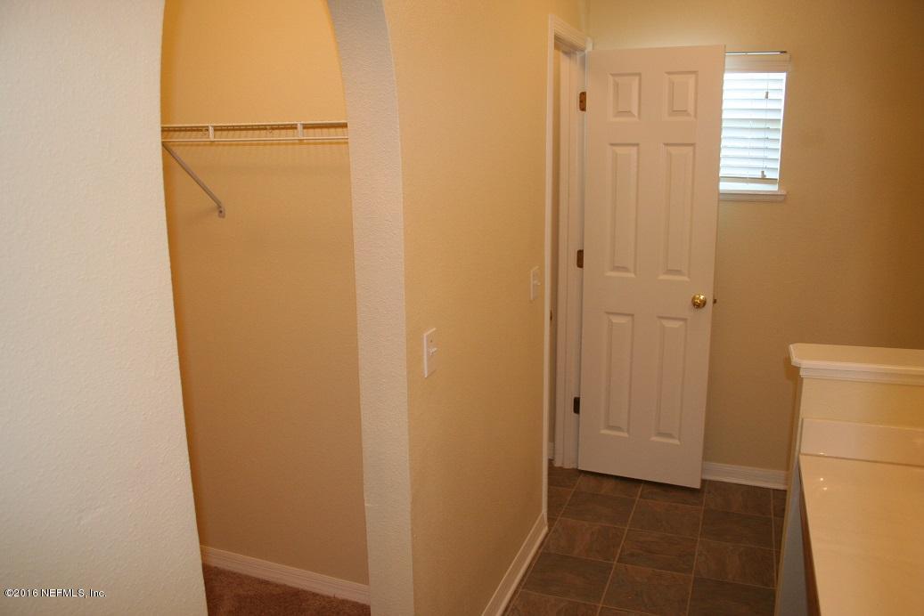 98 Reeding Ridge Drive East Jacksonville, FL 32225 - Photo 6 of 21 Bathroom