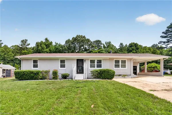 $259,900 | 5423 Keenan Drive, Browns Summit, NC 27214