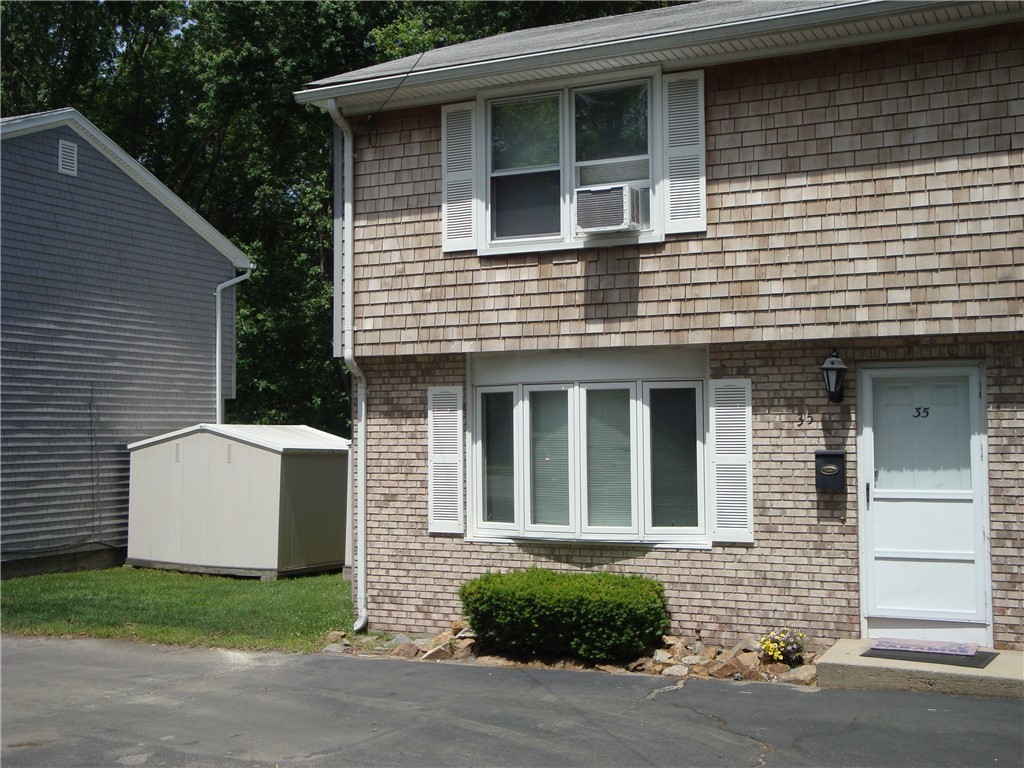 35 Reed Street, Unit 15 Warwick, RI 02886 - Photo 1 of 14 Gallery Image 1