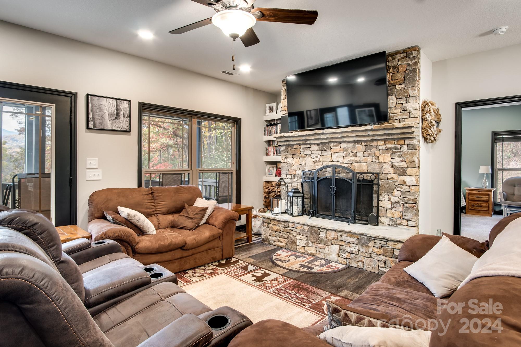 51 Red Mountain Road Sylva, NC 28779 - Photo 15 of 47 Gallery Image 15
