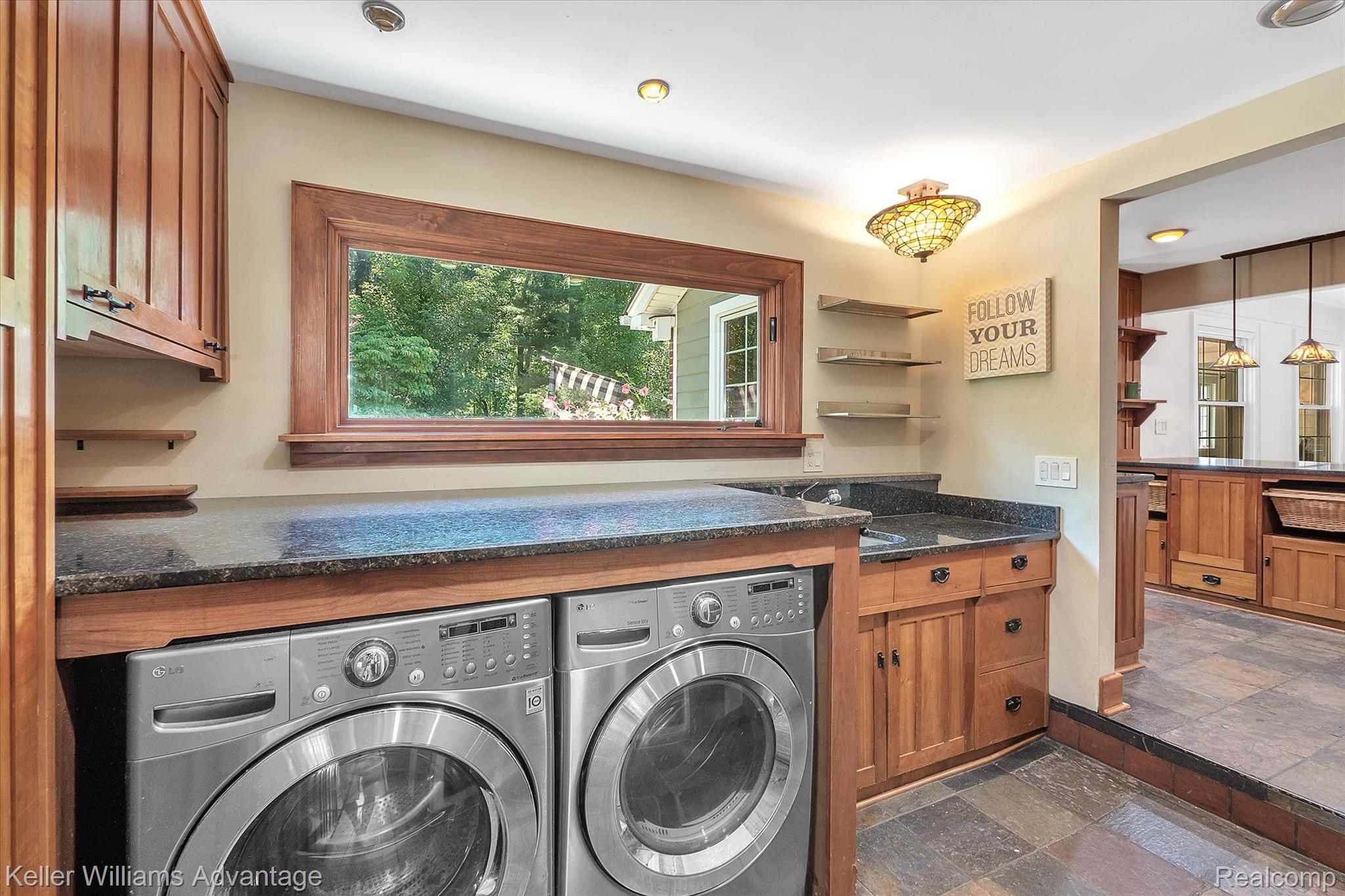 19049 Hannan Road New Boston, MI 48164 - Photo 34 of 68 Gallery Image 34