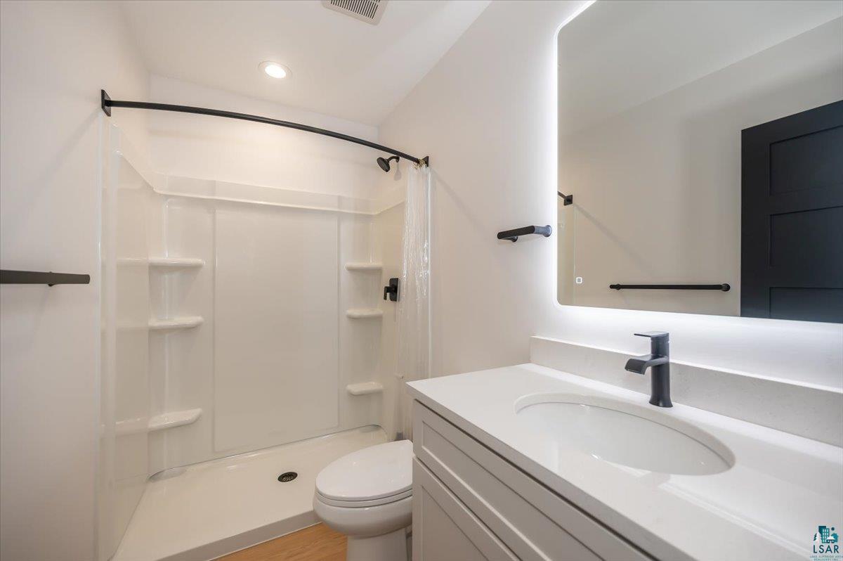 3735 London Road, Unit 16 Duluth, MN 55804 - Photo 20 of 34 Gallery Image 20