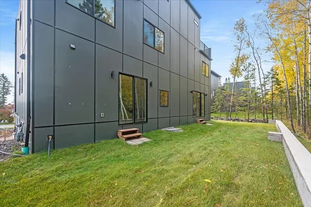 $649,900 | 3735 London Road, Unit 16, Duluth, MN 55804