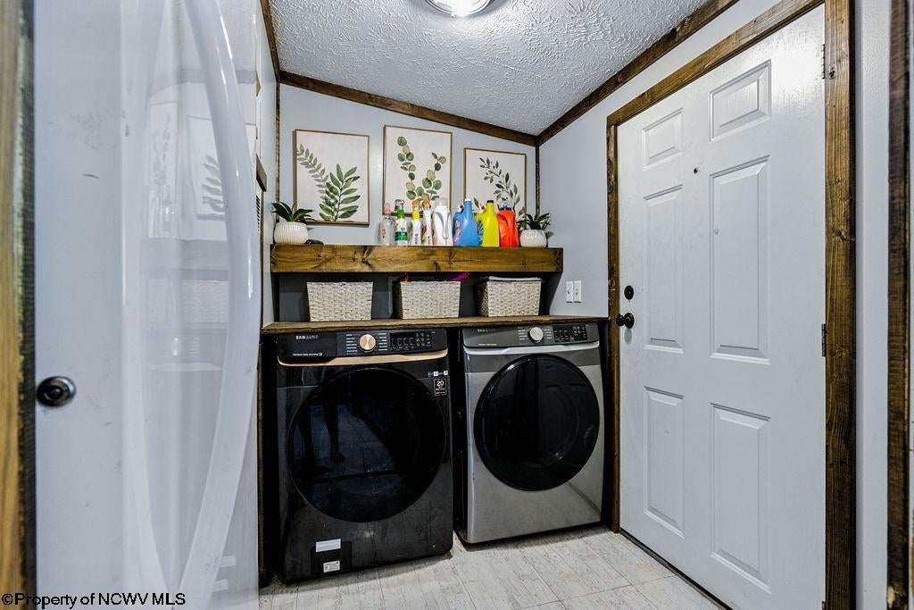 3001 Chapel Road Gassaway, WV 26624 - Photo 32 of 48 Gallery Image 32