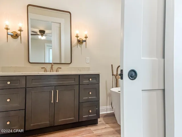 $1,298,000 | 110 Seagrass Circle, Port St. Joe, FL 32456