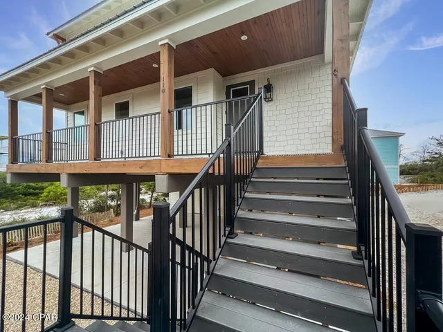$1,298,000 | 110 Seagrass Circle, Port St. Joe, FL 32456