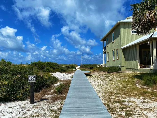 $1,298,000 | 110 Seagrass Circle, Port St. Joe, FL 32456