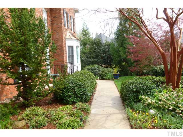 5309 Tallowtree Drive Raleigh, NC 27613 - Photo 2 of 25 Exterior Front