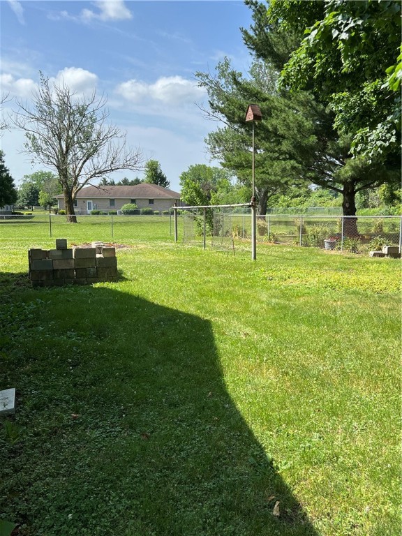 20976 Henning Road Danville, IL 61834 - Photo 23 of 26 Gallery Image 23